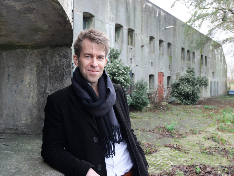 Portrait of architect Serge Schoemaker